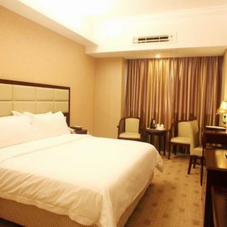 Vienna Meilong Branch Hotel Shenzhen Buitenkant foto